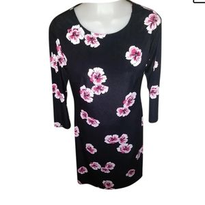 Tommy Hilfiger 3/4 shoulder Mid-length flowery dress white size small NWT